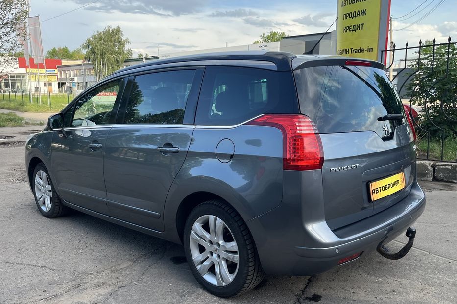Продам Peugeot 5008 Максимальна 2011 года в Николаеве