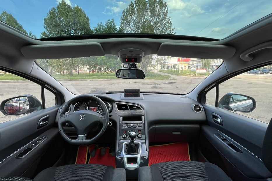 Продам Peugeot 5008 Максимальна 2011 года в Николаеве