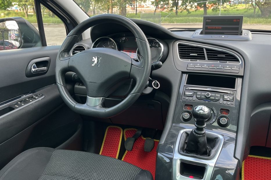 Продам Peugeot 5008 Максимальна 2011 года в Николаеве