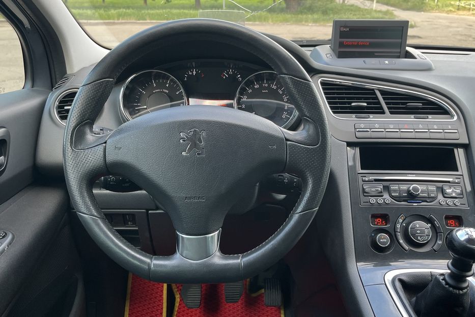 Продам Peugeot 5008 Максимальна 2011 года в Николаеве