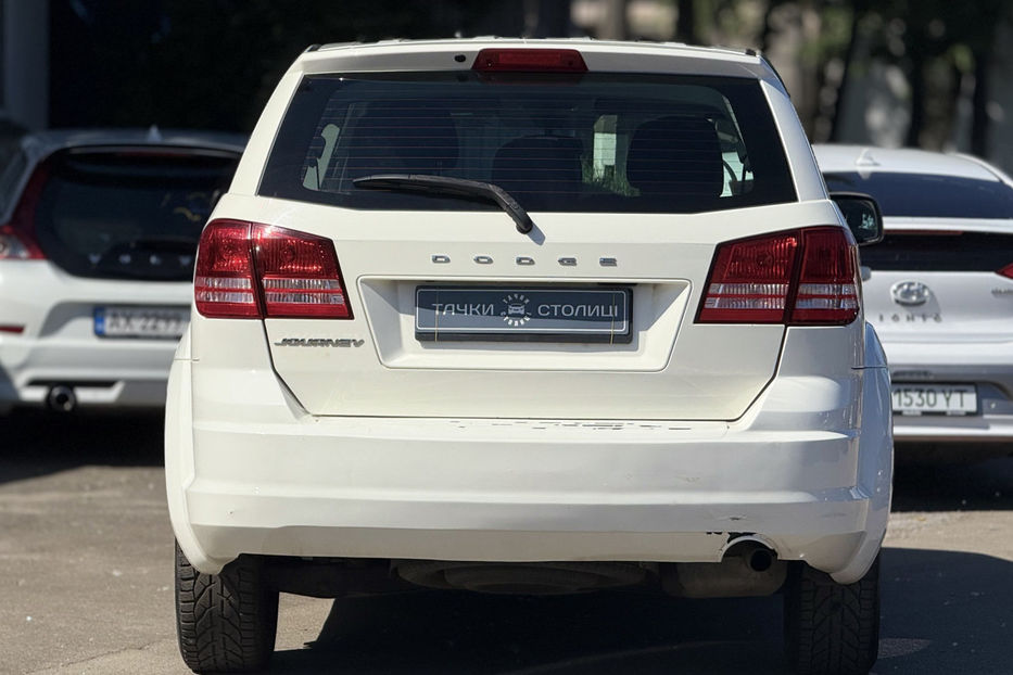 Продам Dodge Journey 2.4 AT (170 к.с.) • SE 2014 года в Киеве