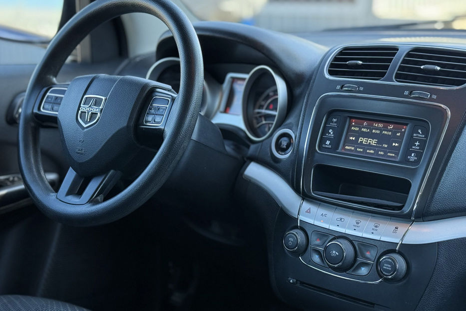 Продам Dodge Journey 2.4 AT (170 к.с.) • SE 2014 года в Киеве