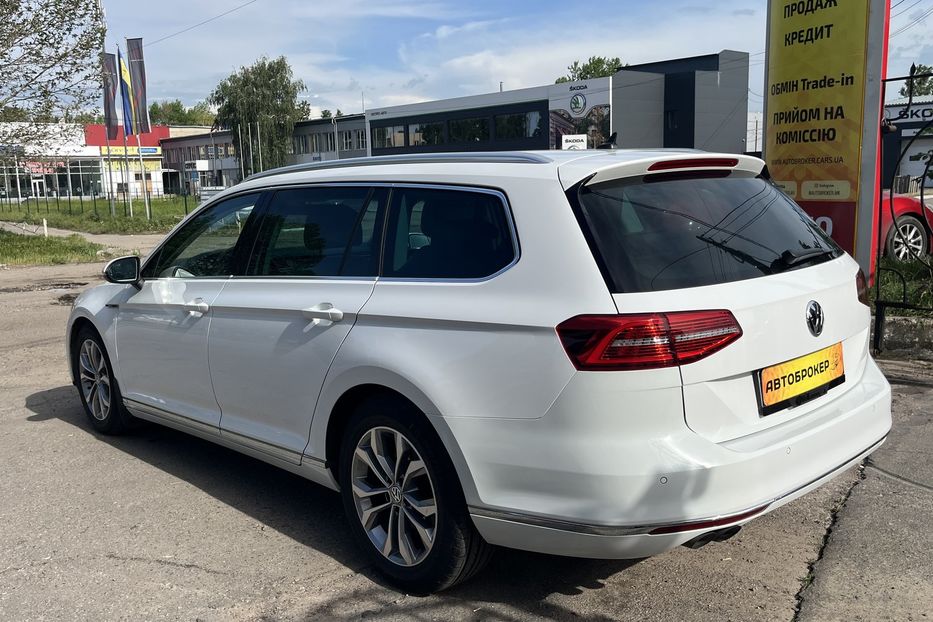Продам Volkswagen Passat B8 Highline 4x4 2015 года в Николаеве