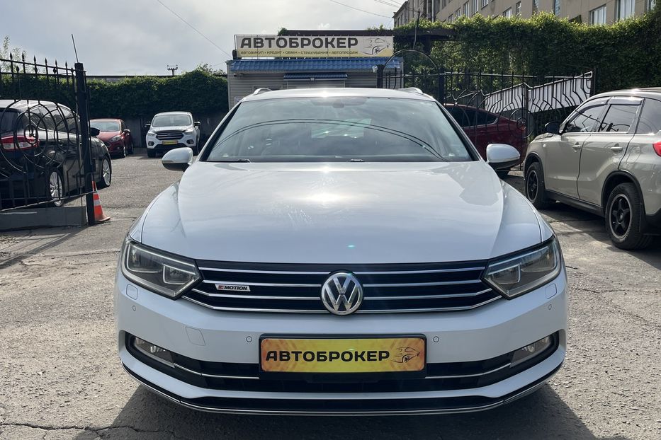 Продам Volkswagen Passat B8 Highline 4x4 2015 года в Николаеве
