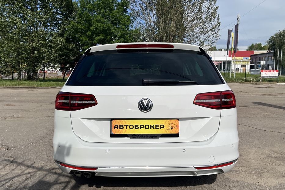 Продам Volkswagen Passat B8 Highline 4x4 2015 года в Николаеве