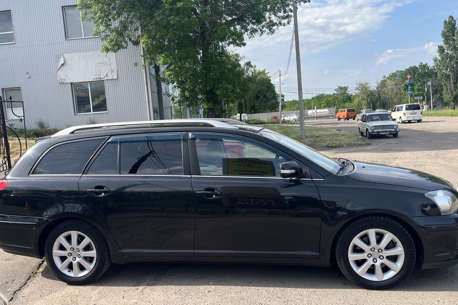 Продам Toyota Avensis 2006 года в Николаеве