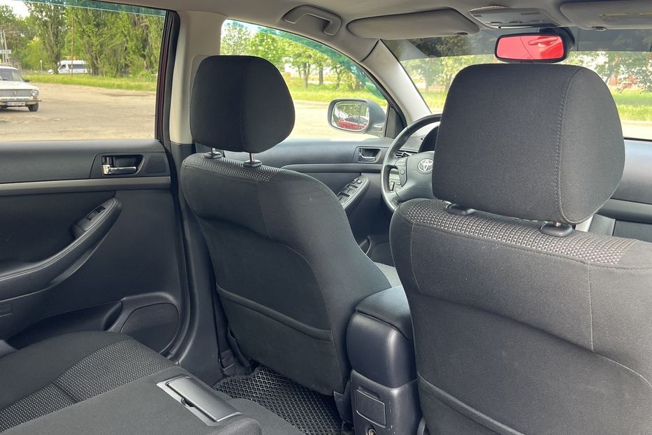 Продам Toyota Avensis 2006 года в Николаеве