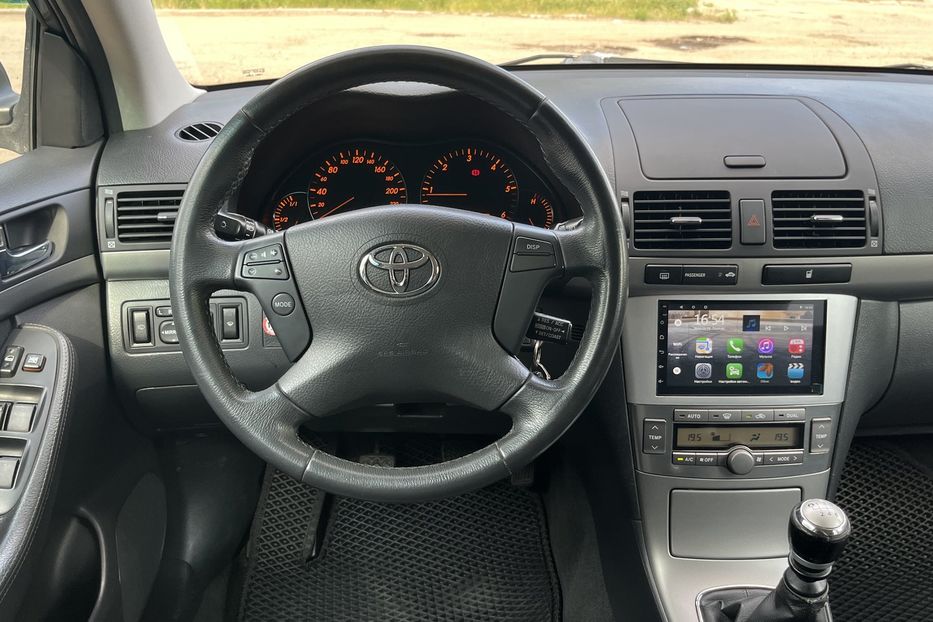 Продам Toyota Avensis 2006 года в Николаеве
