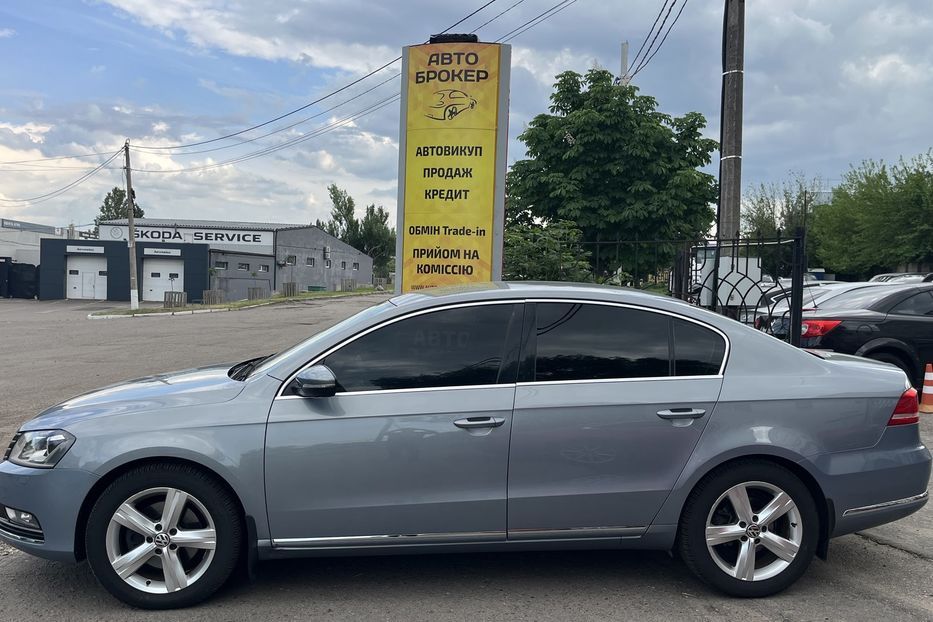 Продам Volkswagen Passat B7 Highline Офіційний 2011 года в Николаеве