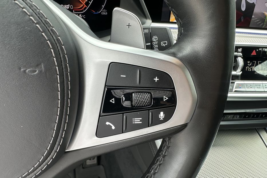 Продам BMW X5 Xdrive30d M-Paket 2020 года в Киеве