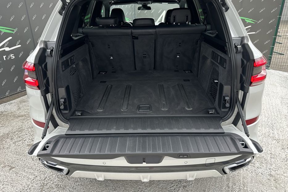 Продам BMW X5 Xdrive30d M-Paket 2020 года в Киеве