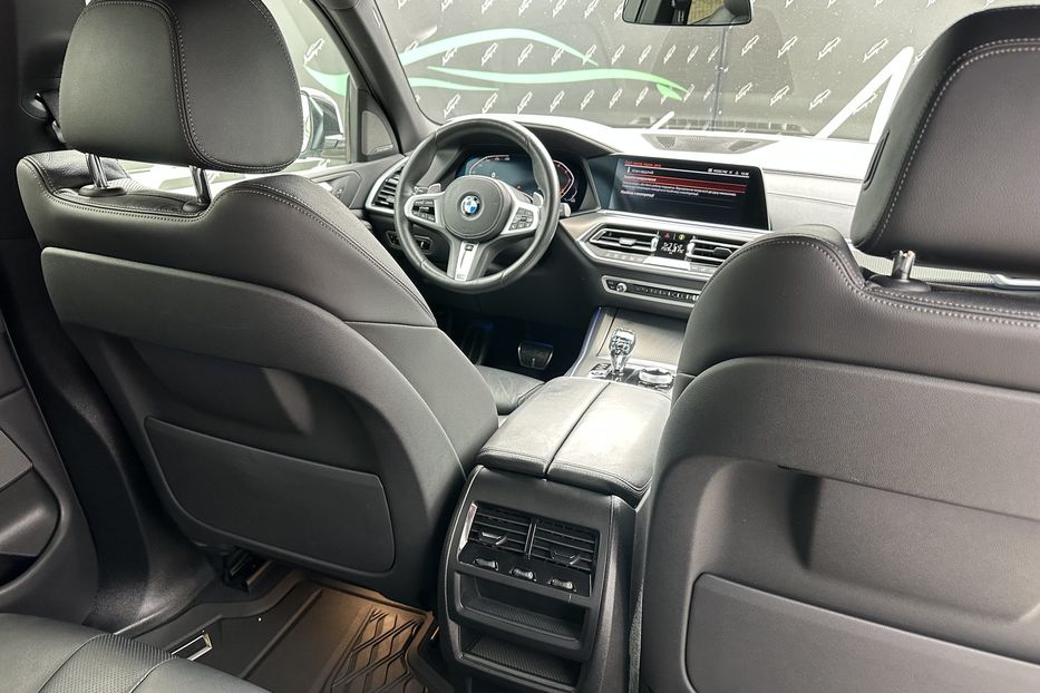Продам BMW X5 Xdrive30d M-Paket 2020 года в Киеве