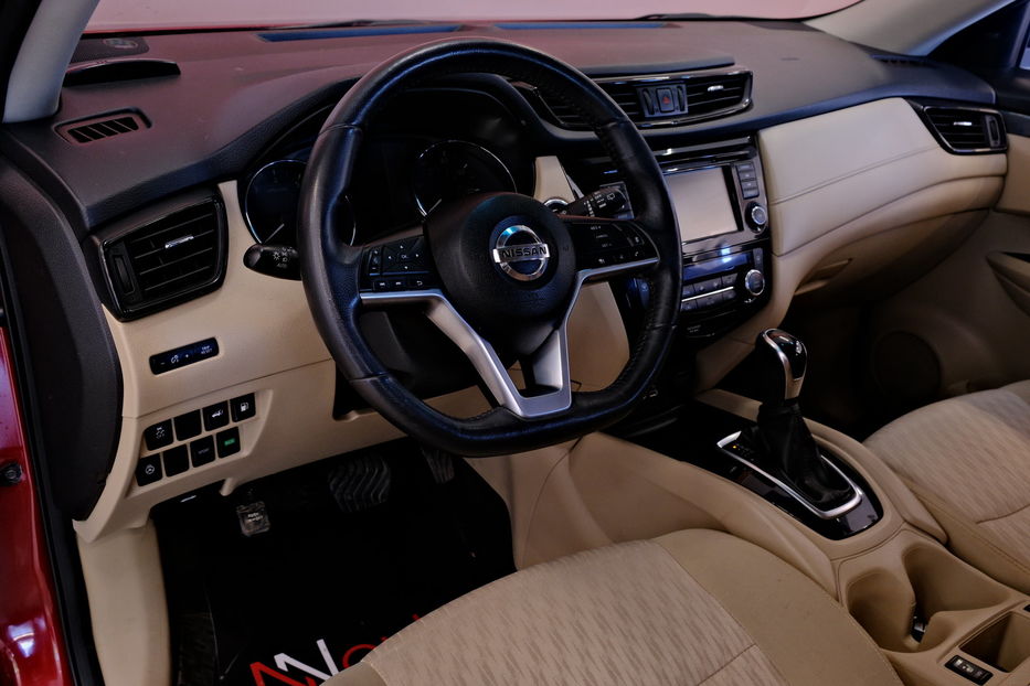 Продам Nissan Rogue 2018 года в Одессе
