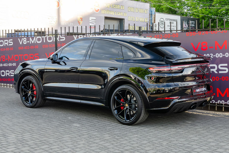 Продам Porsche Cayenne Coupe Turbo 2023 года в Киеве