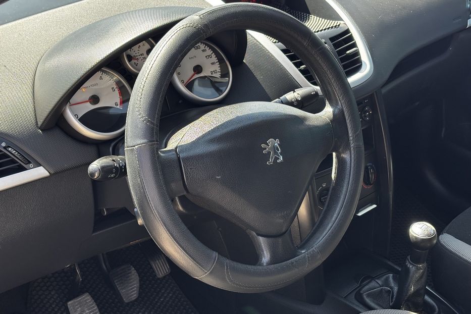 Продам Peugeot 207 207 2008 года в Львове