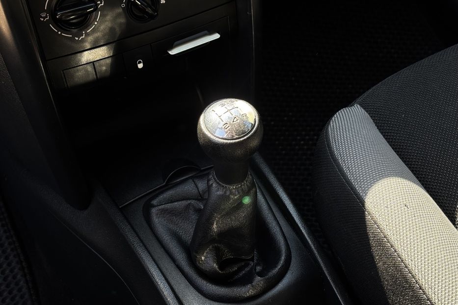 Продам Peugeot 207 207 2008 года в Львове