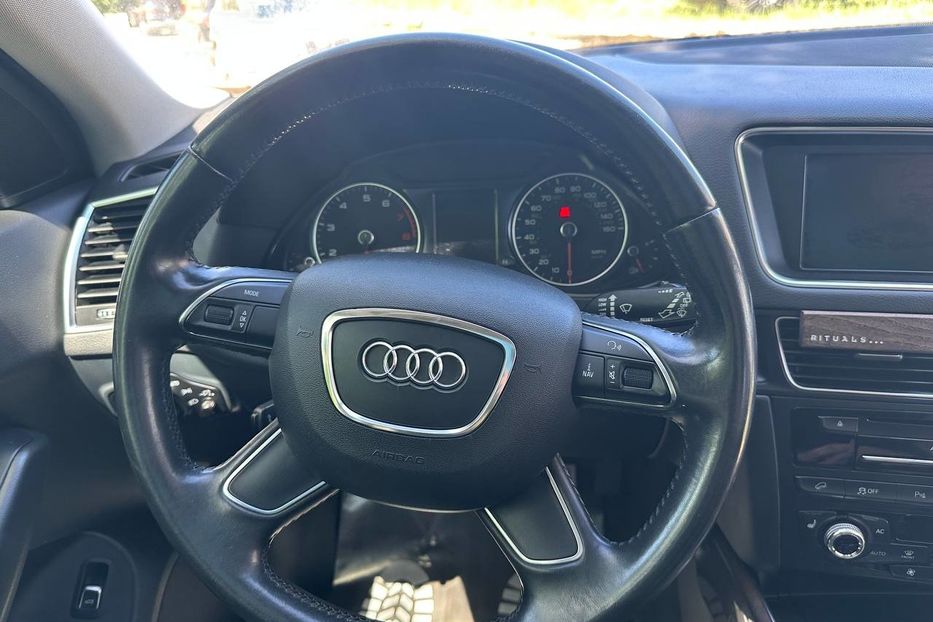 Продам Audi Q5 2013 года в Черновцах