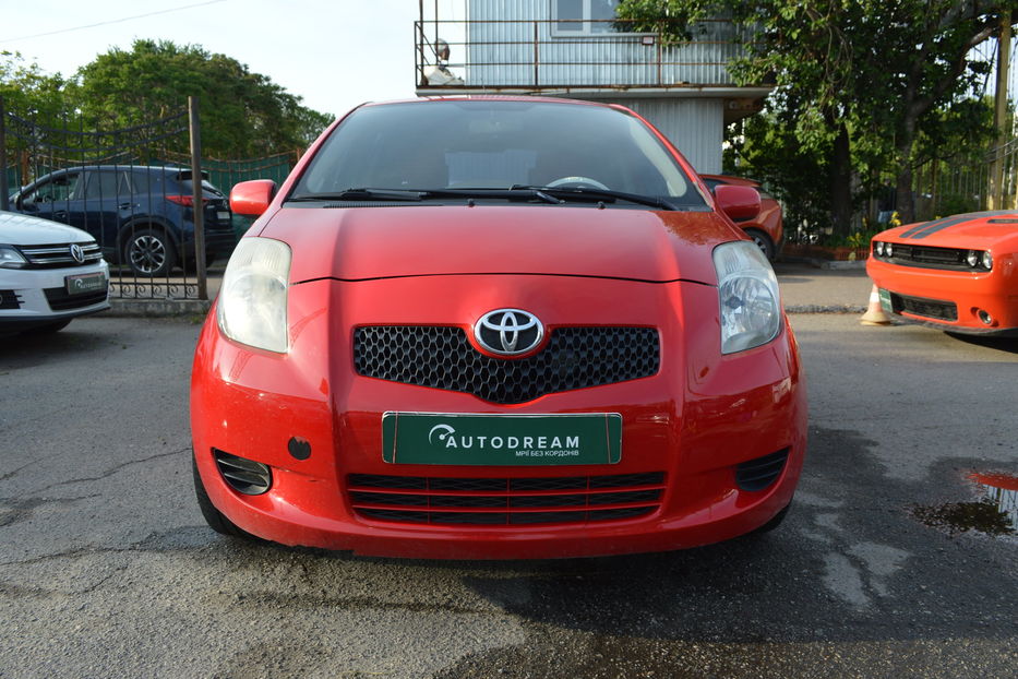 Продам Toyota Yaris 2006 года в Одессе