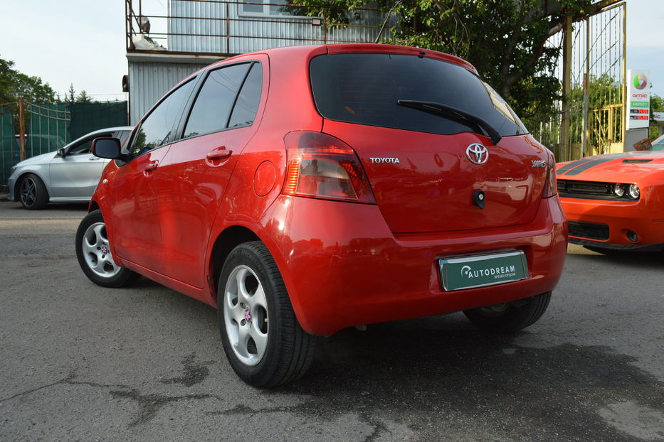 Продам Toyota Yaris 2006 года в Одессе