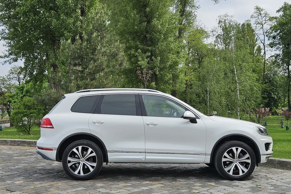 Продам Volkswagen Touareg Офіційний! 2018 года в Киеве