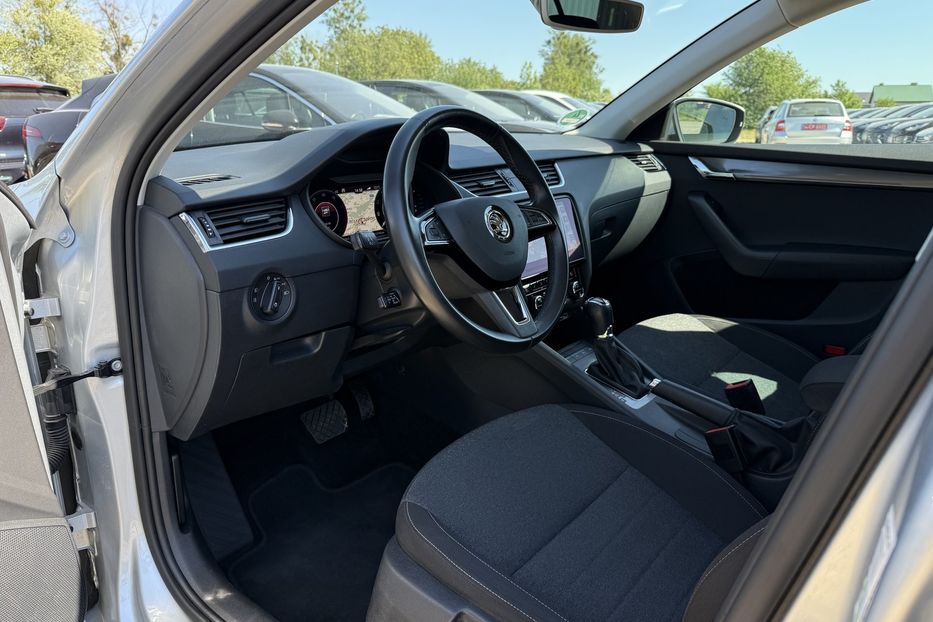 Продам Skoda Octavia A7 2.0ТDI 150к/с КОЛЕСА FULL LED 2020 года в Львове