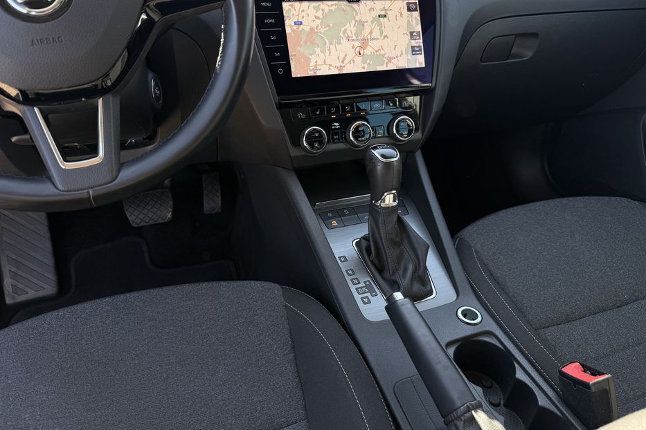 Продам Skoda Octavia A7 2.0ТDI 150к/с КОЛЕСА FULL LED 2020 года в Львове
