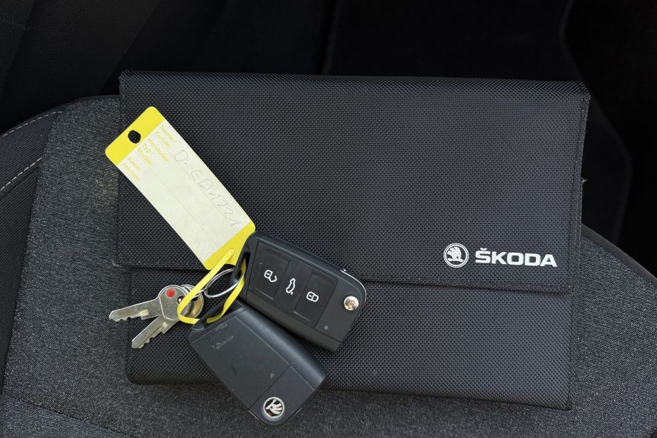 Продам Skoda Octavia A7 2.0ТDI 150к/с КОЛЕСА FULL LED 2020 года в Львове