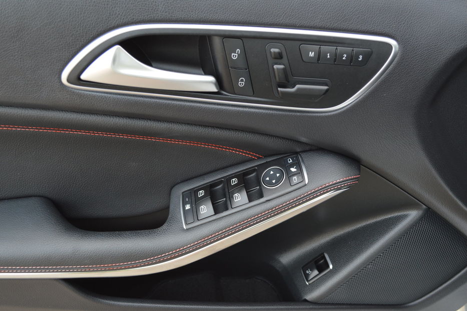 Продам Mercedes-Benz A-Class 180  AMG 2015 года в Одессе