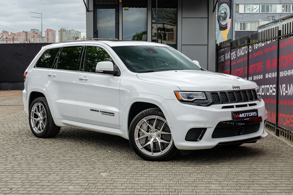 Продам Jeep Grand Cherokee Trackhawk 6.2 Supercharged 2019 года в Киеве