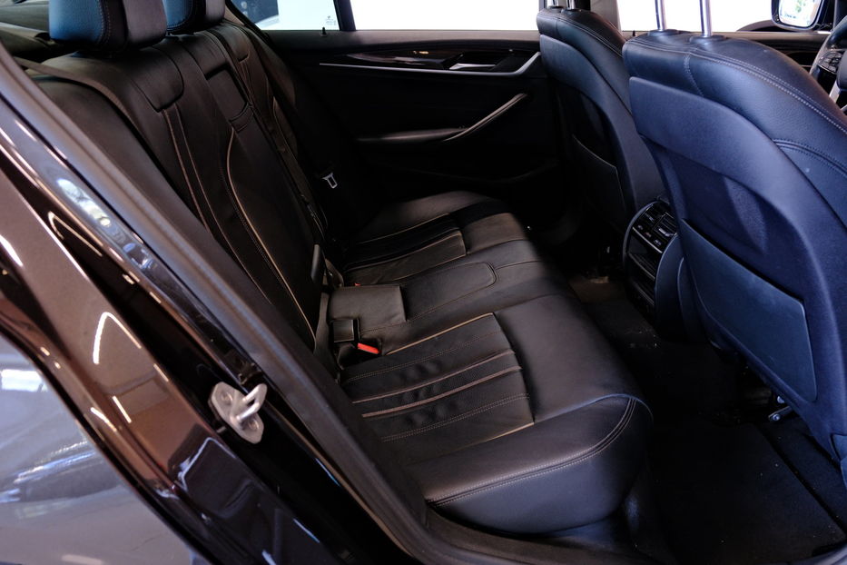 Продам BMW 530 2017 года в Одессе