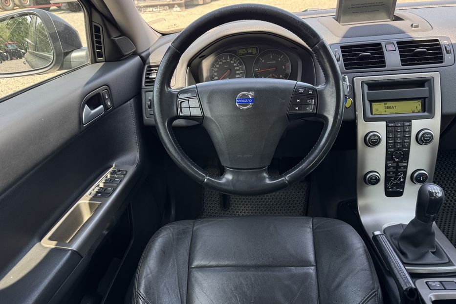 Продам Volvo S40 COMIS  2011 года в г. Умань, Черкасская область