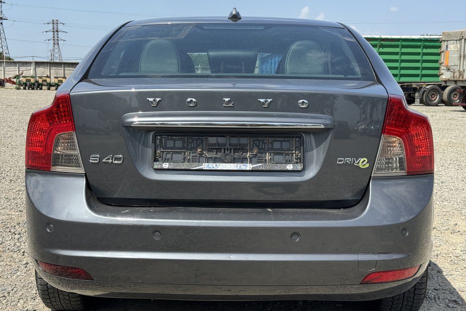 Продам Volvo S40 COMIS  2011 года в г. Умань, Черкасская область