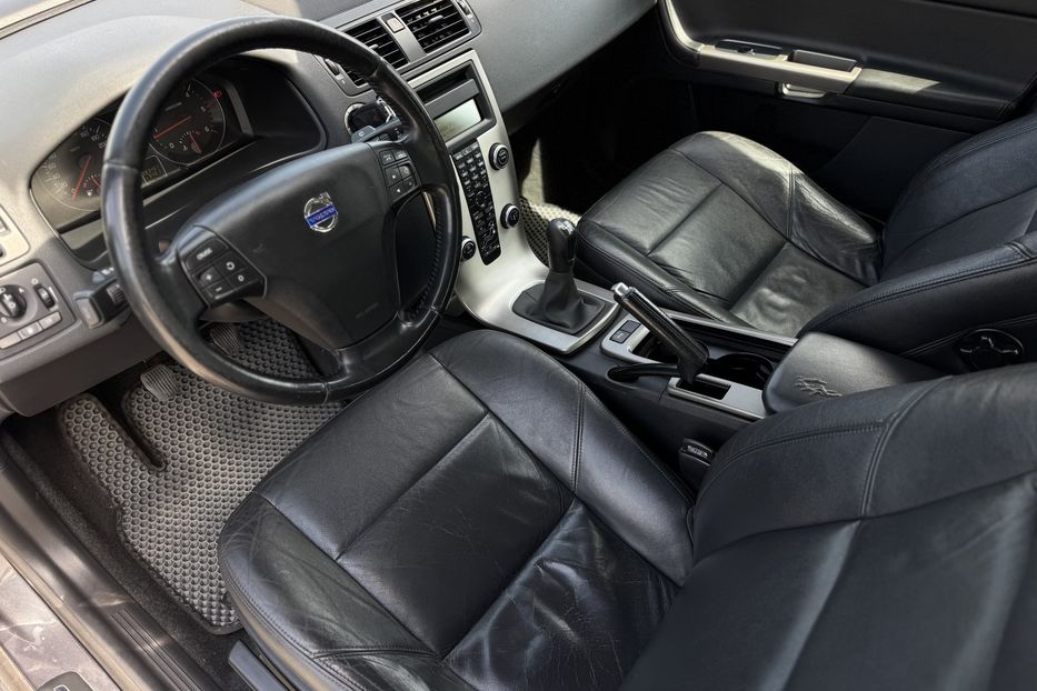 Продам Volvo S40 COMIS  2011 года в г. Умань, Черкасская область