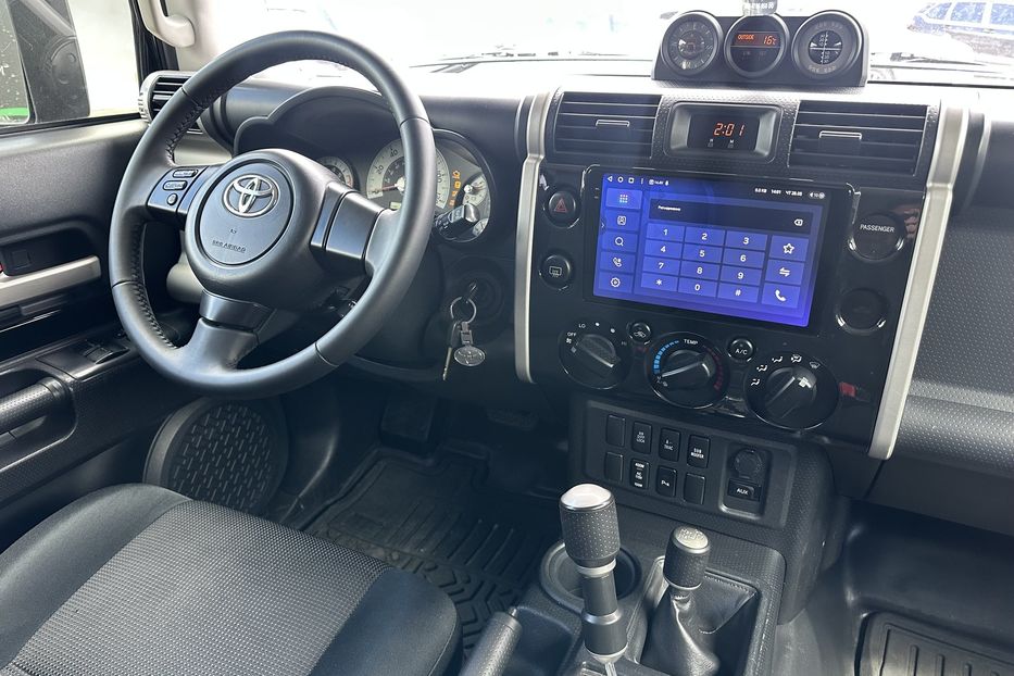 Продам Toyota FJ Cruiser TRD 2008 года в Киеве