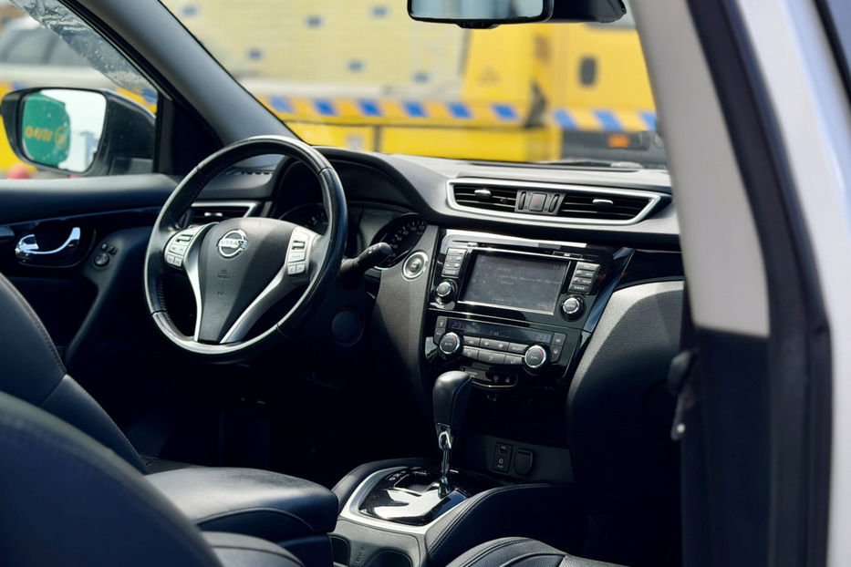 Продам Nissan Qashqai 1.6 dCi Xtronic (130 к.с.)  2017 года в Киеве