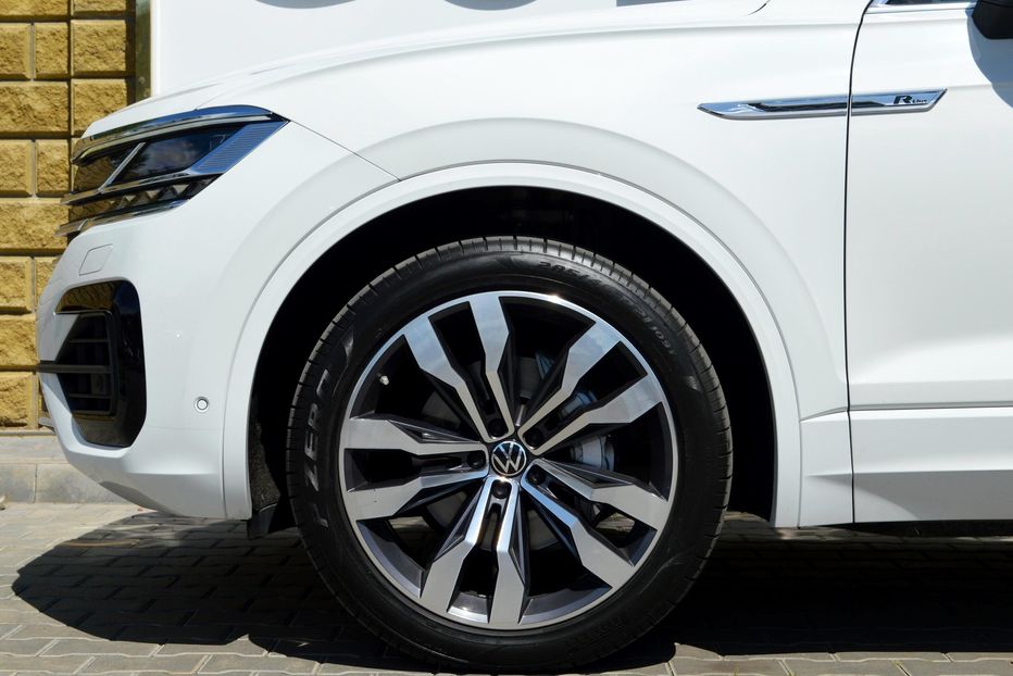 Продам Volkswagen Touareg R-Line 2019 года в Одессе