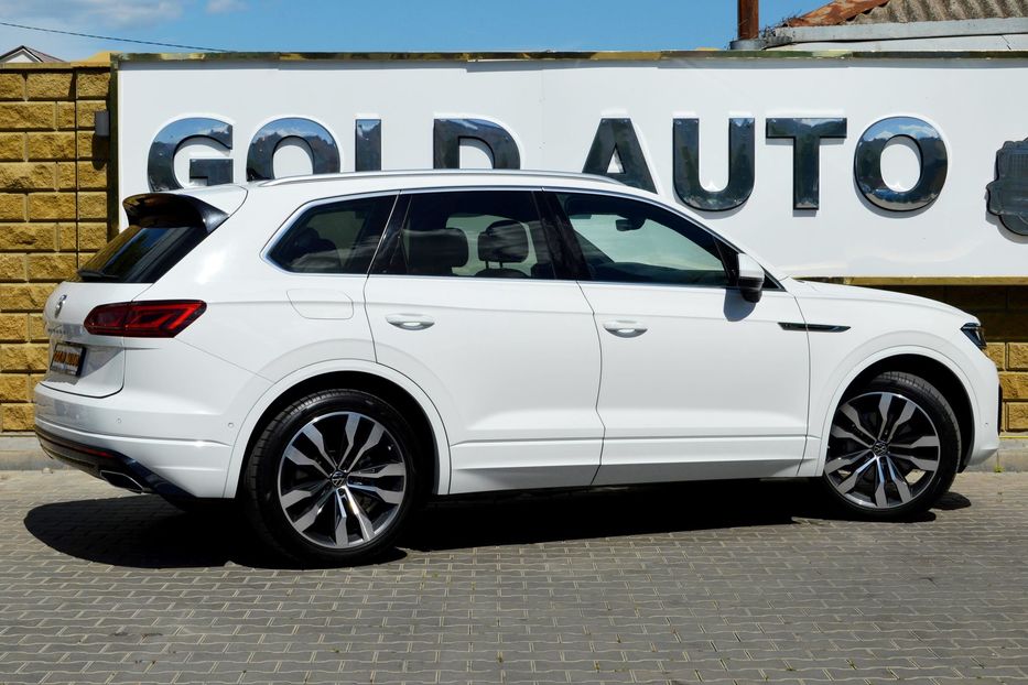 Продам Volkswagen Touareg R-Line 2019 года в Одессе