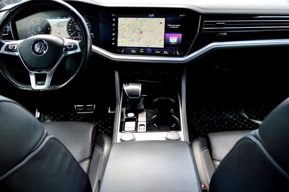 Продам Volkswagen Touareg R-Line 2019 года в Одессе