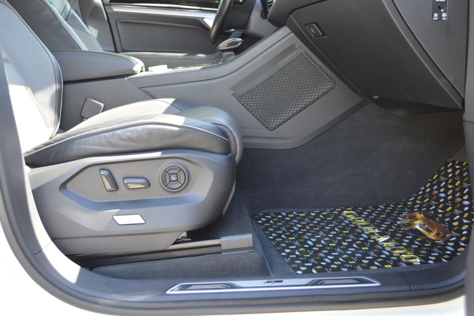 Продам Volkswagen Touareg R-Line 2019 года в Одессе