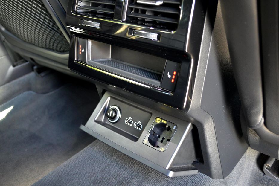 Продам Volkswagen Touareg R-Line 2019 года в Одессе