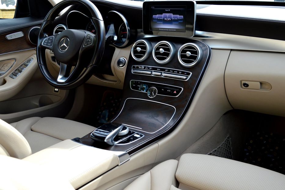 Продам Mercedes-Benz C-Class 180 2017 года в Одессе