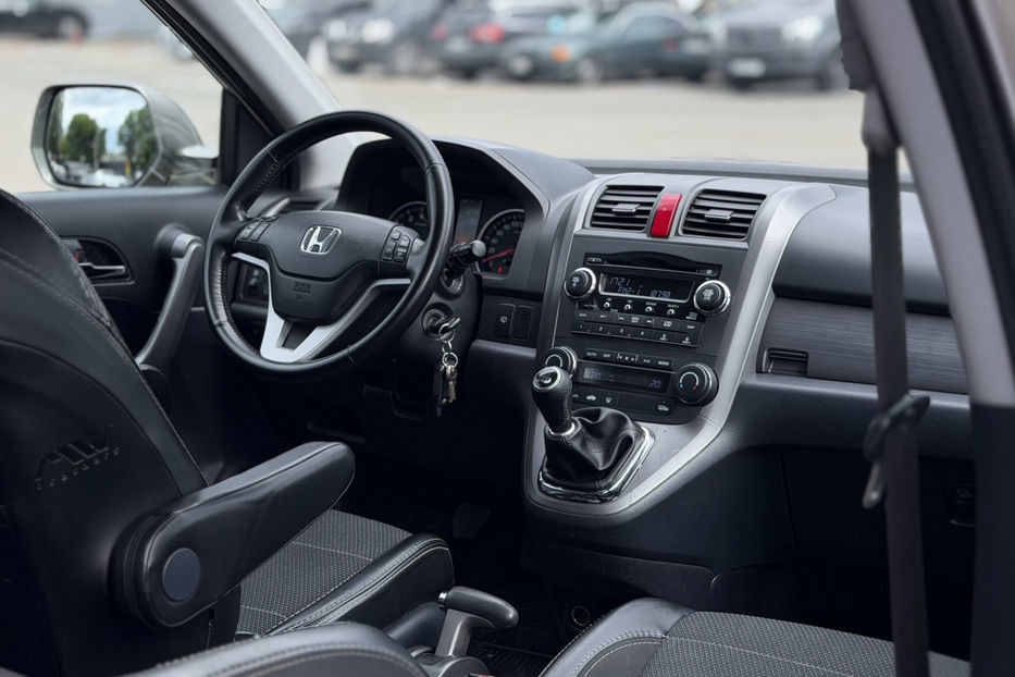 Продам Honda CR-V 2.0i-VTEC MT (150 к.с.) 2008 года в Киеве
