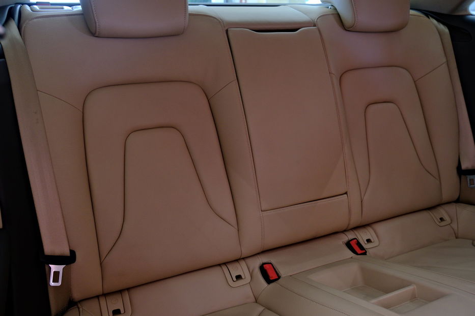 Продам Audi A5 2013 года в Одессе