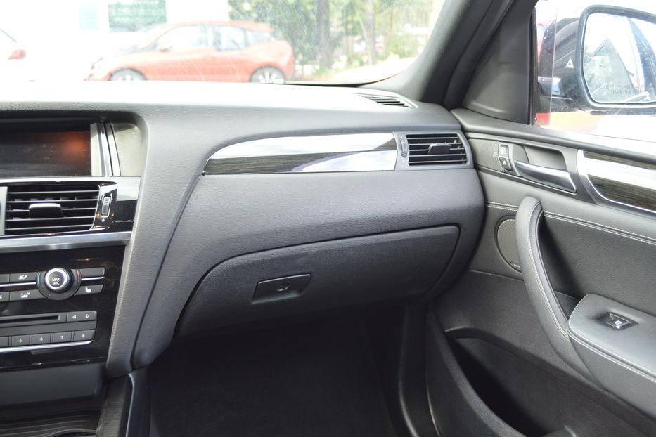 Продам BMW X4 BMW X4 M40i Xdrive 2016 года в Одессе
