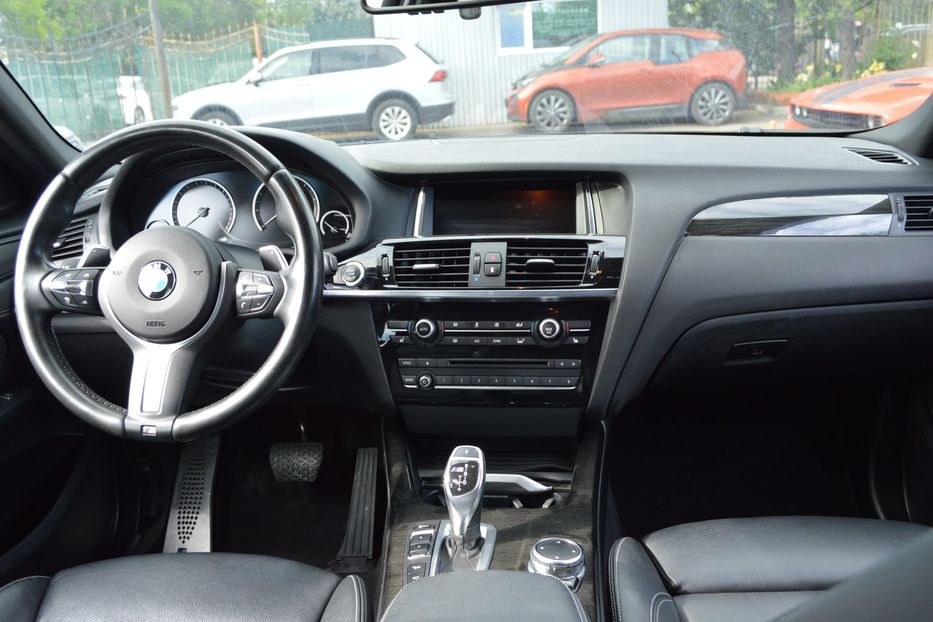 Продам BMW X4 BMW X4 M40i Xdrive 2016 года в Одессе