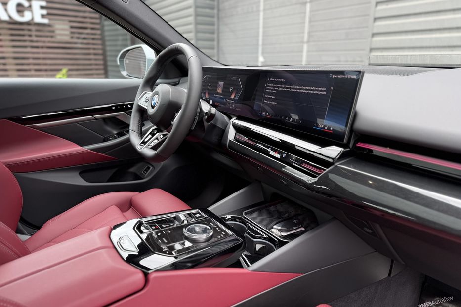 Продам BMW 530 2025 года в Киеве