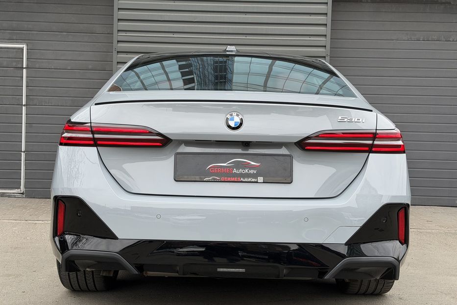 Продам BMW 530 2025 года в Киеве