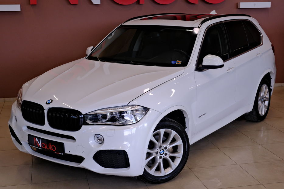 Продам BMW X5 2015 года в Одессе