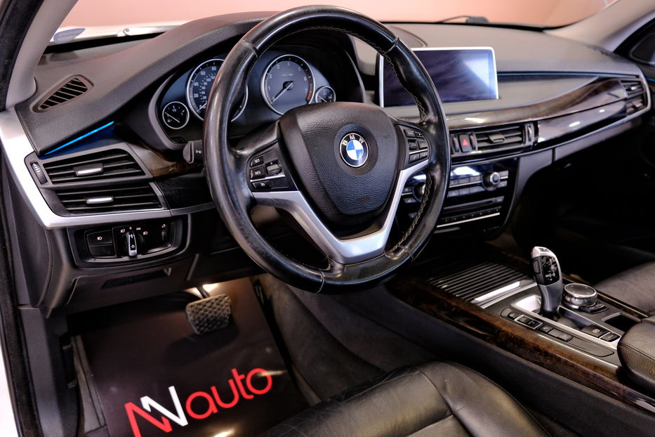Продам BMW X5 2015 года в Одессе