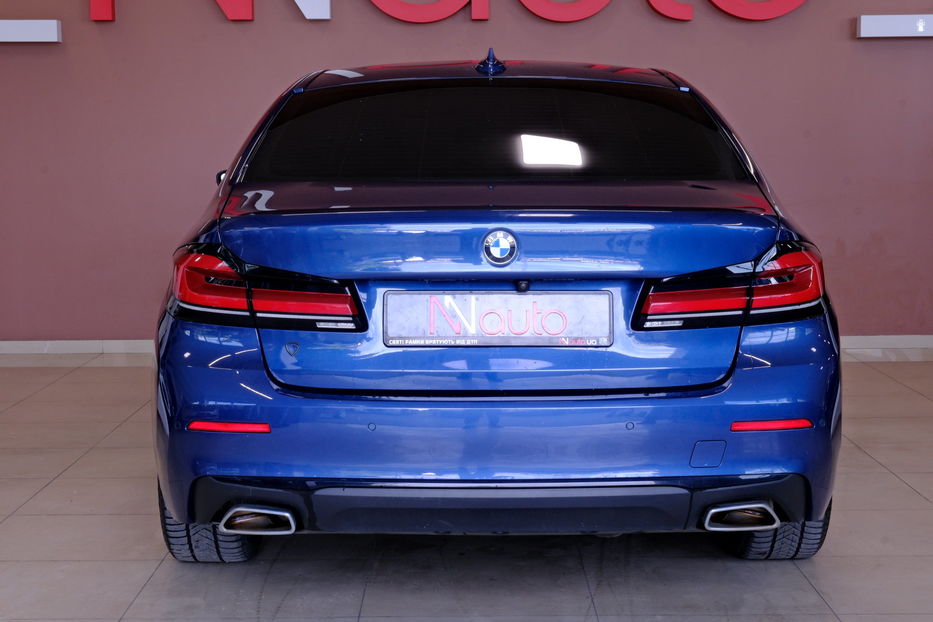 Продам BMW 520 2020 года в Одессе
